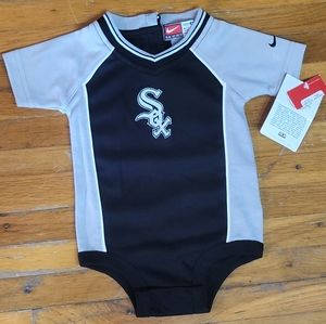 Chicago White Sox onsie 3-6 mos MLB Nike NWT